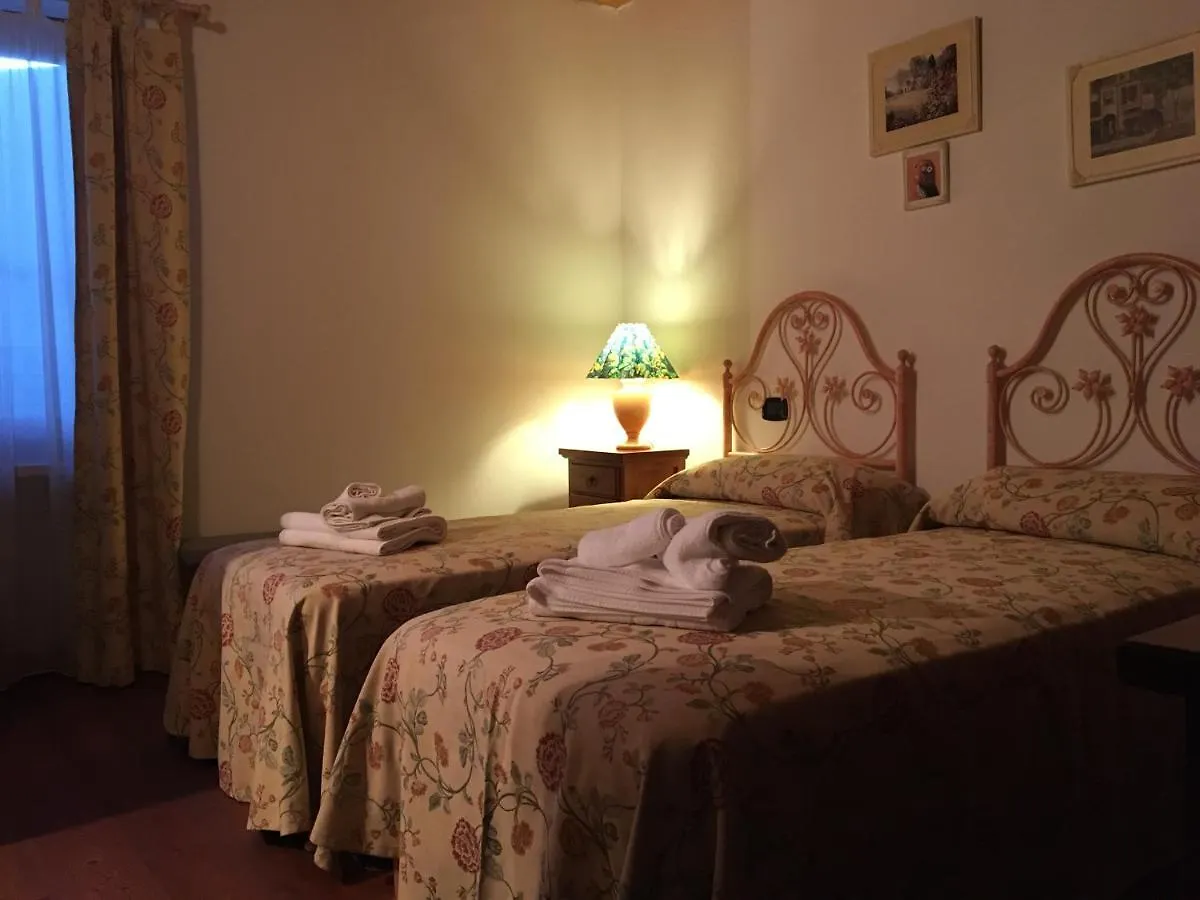 Agriturismo & Locanda Corte Marani Bettola  Bettola (Veneto)