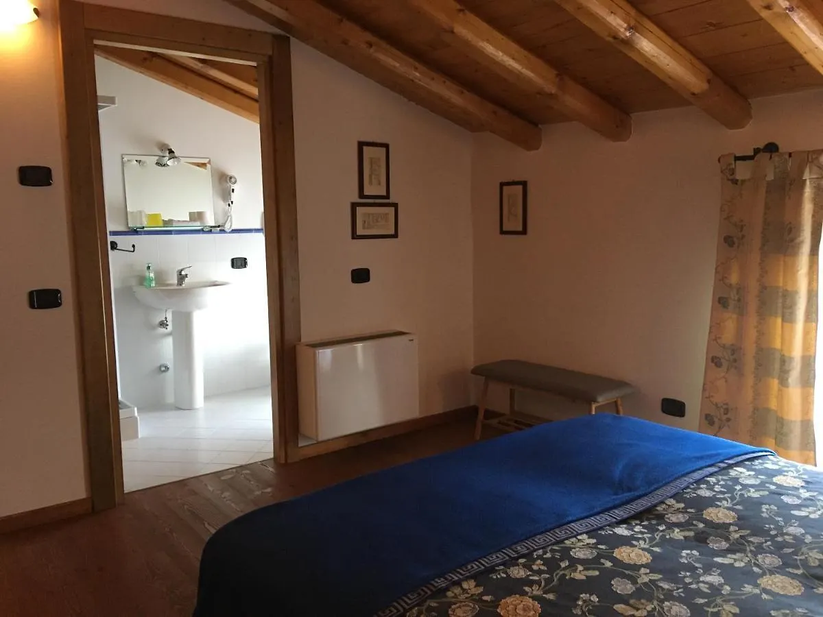 Agriturismo & Locanda Corte Marani Bettola  Hotel Bettola (Veneto)